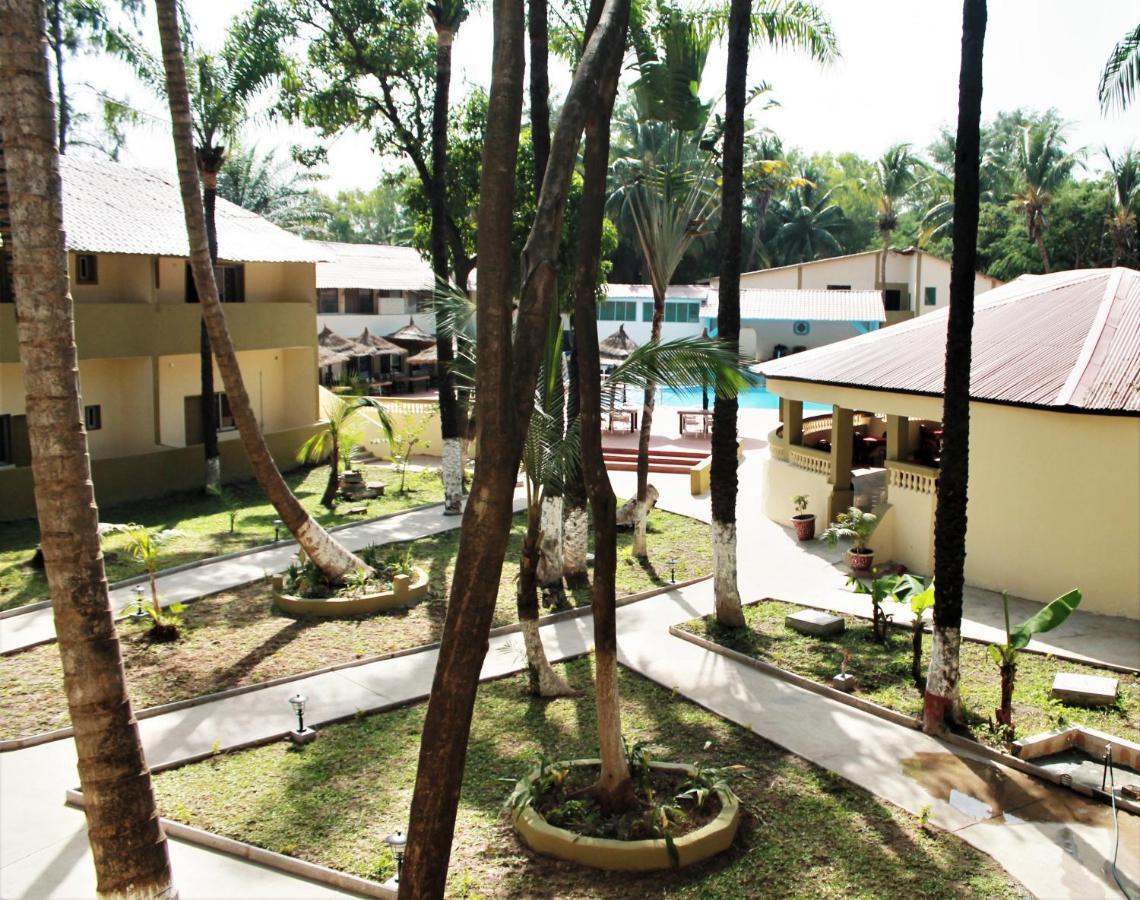 Badala Park Hotel Kotu Exterior foto